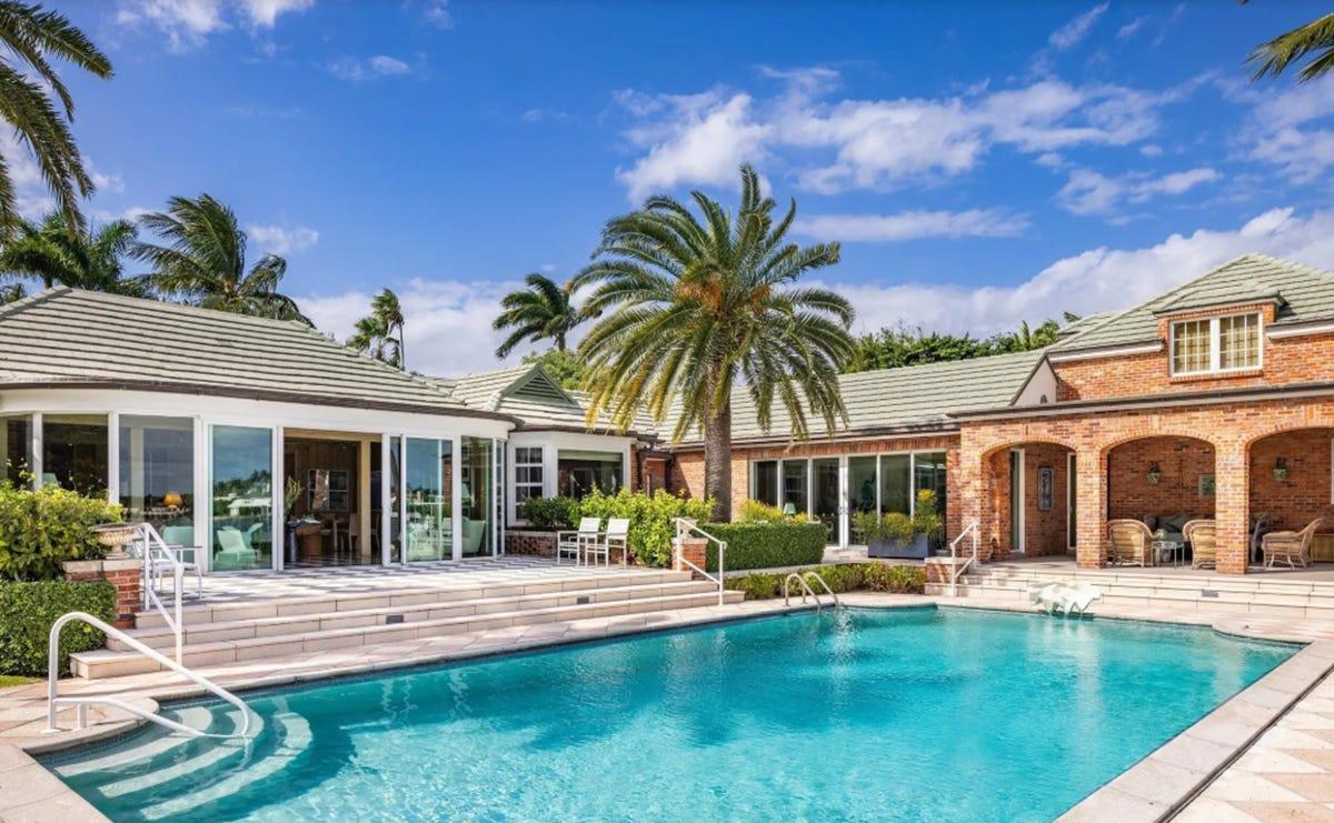 UPDATE: Palm Beach lakeside home of Bob Vila, America’s TV handyman, fetches $33 million