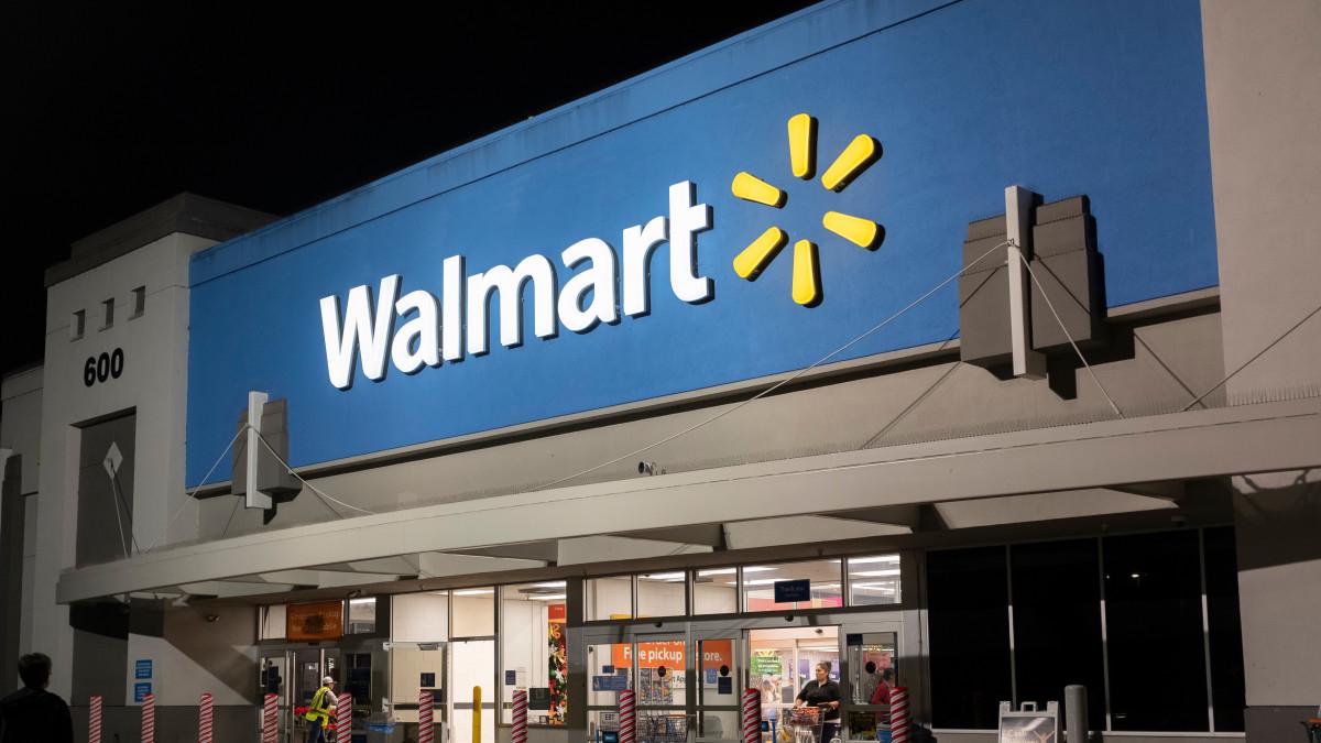Walmart Makes Sudden Self-Checkout Decision After Alarming Police Data
